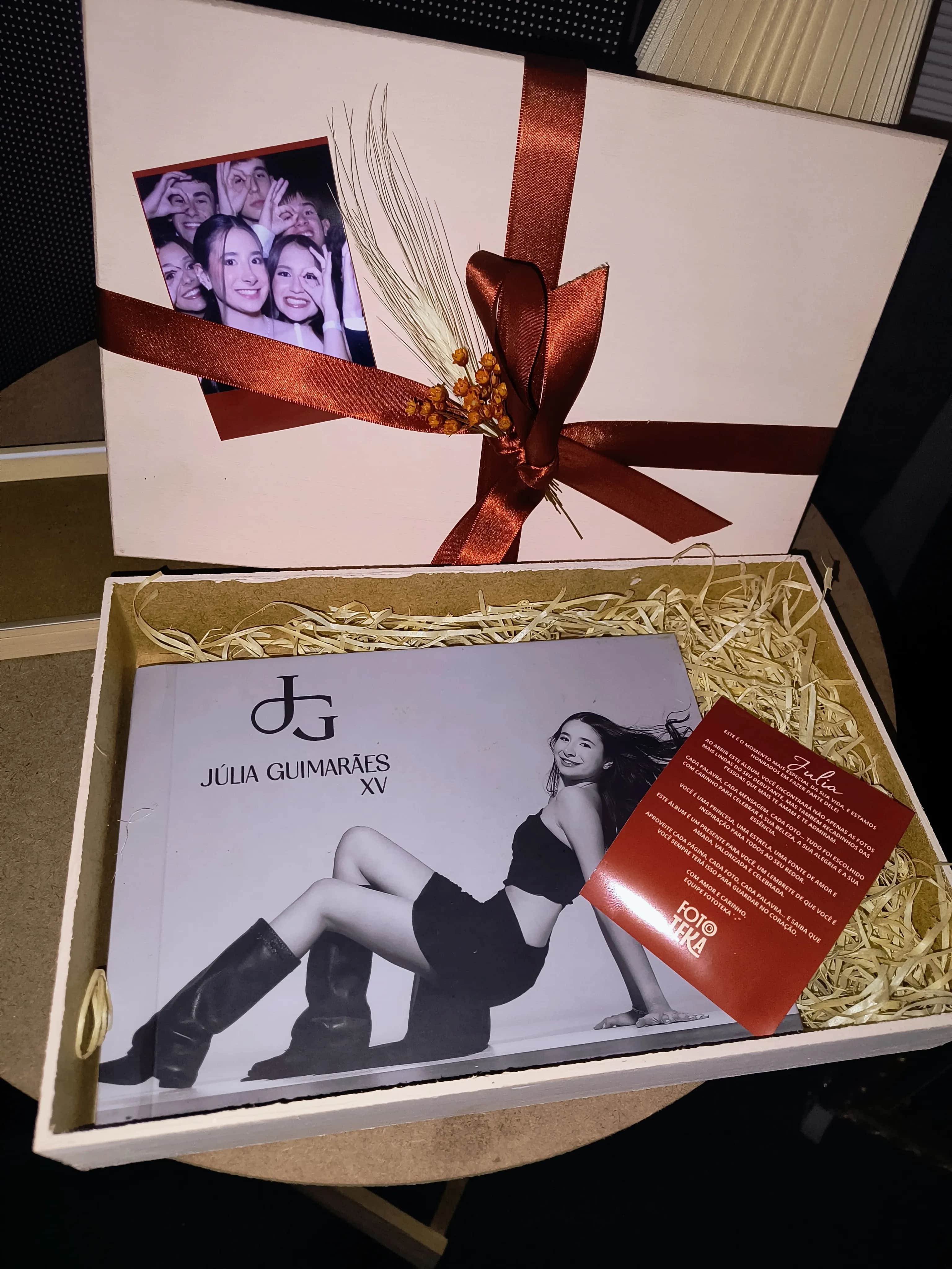 Aluguel de Guestbook para eventos em Patos de Minas e Região - Foto Teka